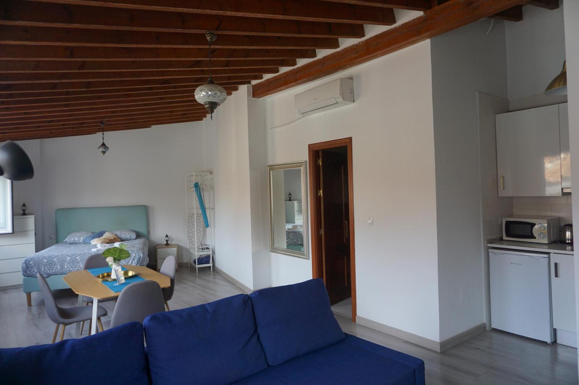 Apartamentos Mediterranea Centro Málaga Kültér fotó